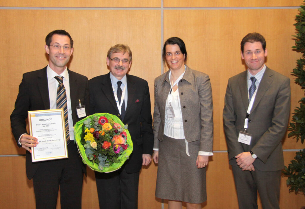 Presentation of the Paul Langerhans Award to Mark Berneburg (Tübingen)